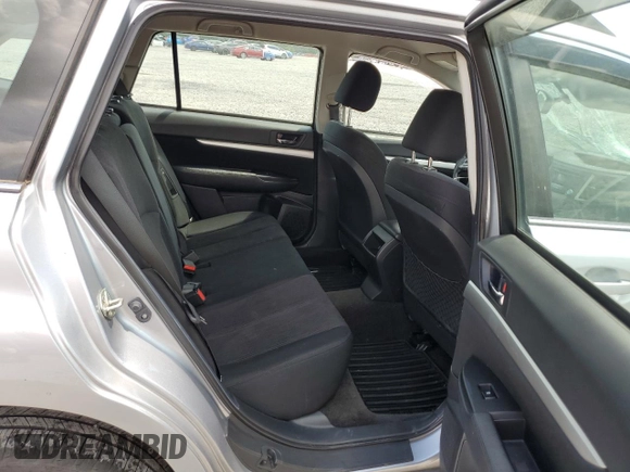 2014 Subaru Outback 2.5i z VIN 4S4BRCAC9E3220635, wystawiony jako Copart lot #62101105 z przebiegiem 175 951 mil mil oraz Szkoda całkowita • Salvage title. Historia ofert i sprzedaży dostępna na DreamBid. Obrazek 11.
