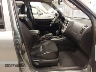 2006 Ford Escape Limited with VIN 1FMYU94196KA85427, listed as a IAAI auction lot 42289829 with 148,457 mi miles and . Bid and sale history available at DreamBid. Image 5.