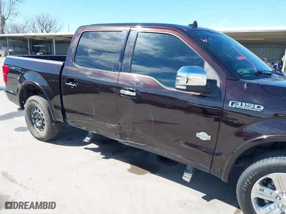 2018 Ford F-150 XL with VIN 1FTEW1E53JFE67555, listed as a IAAI auction lot 41653137 with 122,886 mi miles. Bid and sale history available at carsss.com. Image 6.