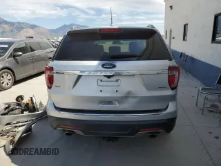 2018 Ford Explorer XLT z VIN 1FM5K8D83JGC67863, wystawiony jako Copart lot #62029795 z przebiegiem Nie podano mil oraz Szkoda całkowita • Salvage title. Historia ofert i sprzedaży dostępna na DreamBid. Obrazek 6.