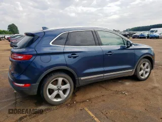 2017 Lincoln MKC Premiere with VIN 5LMCJ1C90HUL31474, listed as a Copart auction lot 59034745 with 51,718 mi miles and Salvage title. Bid and sale history available at DreamBid. Image 3.