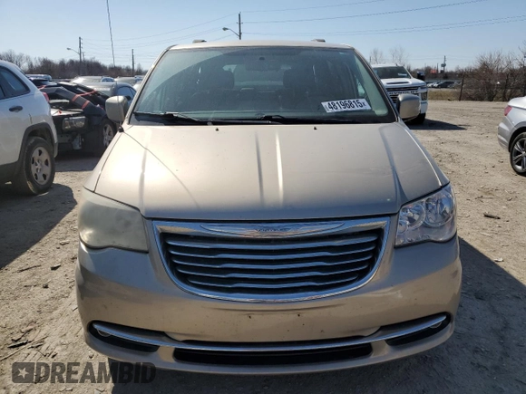 2016 Chrysler Town & Country Touring with VIN 2C4RC1BG2GR147984, listed as a Copart auction lot 48196815 with 136,214 mi miles and Salvage Title. Bid and sale history available at carsss.com. Image 5.