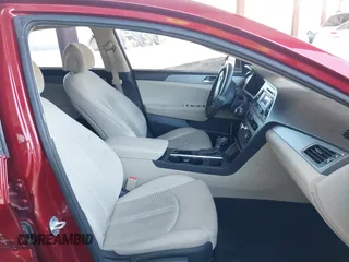 2015 Hyundai Sonata 2.4L SE with VIN 5NPE24AF2FH174710, listed as a IAAI auction lot 40464143 with 138,238 mi miles. Bid and sale history available at carsss.com. Image 5.