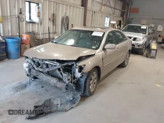 2009 Toyota Camry with VIN 4T4BE46K09R069420, listed as a IAAI auction lot 40201083 with 207,493 mi miles and . Bid and sale history available at DreamBid. Image 18.