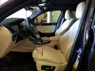 2021 BMW X4 xDrive30i with VIN 5UX2V1C09M9H40435, listed as a Copart auction lot 63585963 with 26,409 mi miles. Bid and sale history available at carsss.com. Image 7.