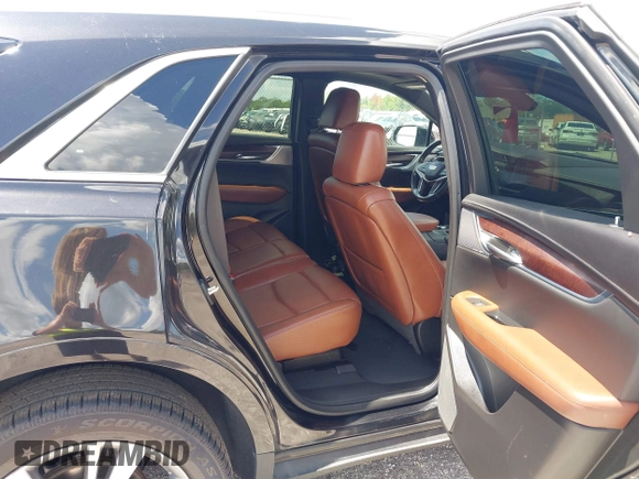 2020 Cadillac XT5 Premium Luxury AWD with VIN 1GYKNDRS9LZ152374, listed as a IAAI auction lot 42485326 with 43,828 mi miles and . Bid and sale history available at DreamBid. Image 8.