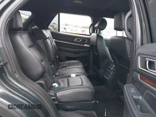 2016 Ford Explorer Limited with VIN 1FM5K8F8XGGA36450, listed as a IAAI auction lot 41827163 with Not Provided miles. Bid and sale history available at carsss.com. Image 8.