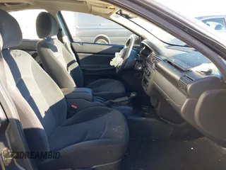 2005 Dodge Stratus SXT z VIN 1B3EL46R25N516995, wystawiony jako IAAI lot #41059297 z przebiegiem 88 864 mil mil oraz . Historia ofert i sprzedaży dostępna na DreamBid. Obrazek 5.