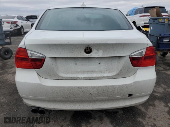 2006 BMW 3 Series 330i with VIN WBAVB33526KS32814, listed as a Copart auction lot 47785595 with 151,934 mi miles and Salvage Title. Bid and sale history available at DreamBid. Image 6.