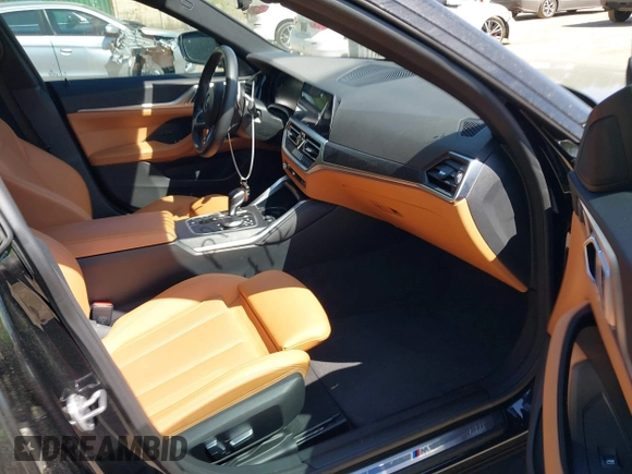 2023 BMW 4 Series 430i xDrive с VIN WBA73AV06PFN55916, выставлен на аукционе IAAI как лот 42087011 с пробегом 45 722 миль миль и . История ставок и продаж доступна на DreamBid. Изображение 5.