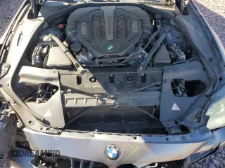 2014 BMW 6 Series 650i z VIN WBA6B2C57ED129034, wystawiony jako Copart lot #72774814 z przebiegiem 116 835 mil mil oraz Szkoda całkowita • Salvage title. Historia ofert i sprzedaży dostępna na DreamBid. Obrazek 11.