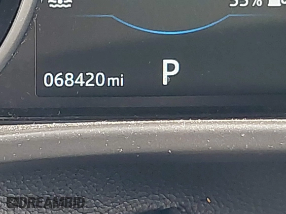 2017 Jaguar F-Pace 35t Premium with VIN SADCJ2BV9HA888515, listed as a IAAI auction lot 41472087 with 68,420 mi miles and . Bid and sale history available at DreamBid. Image 7.