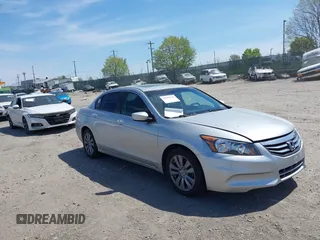 2012 Honda Accord EX z VIN 1HGCP2F77CA123481, wystawiony jako IAAI lot #42091636 z przebiegiem Nie podano mil oraz . Historia ofert i sprzedaży dostępna na DreamBid. Obrazek 1.