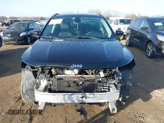 2018 Jeep Compass Limited with VIN 3C4NJDCB4JT501582, listed as a IAAI auction lot 40843136 with 62,986 mi miles. Bid and sale history available at carsss.com. Image 6.