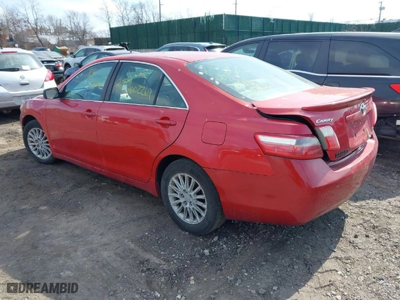 2007 Toyota Camry CE with VIN 4T1BE46K57U087077, listed as a IAAI auction lot 41727602 with 999,999 mi miles. Bid and sale history available at carsss.com. Image 3.