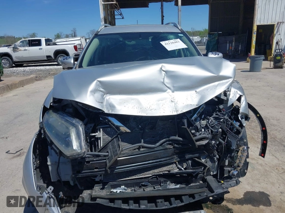 2015 Nissan Rogue SL with VIN 5N1AT2MVXFC753132, listed as a IAAI auction lot 42128483 with 90,030 mi miles and . Bid and sale history available at DreamBid. Image 12.