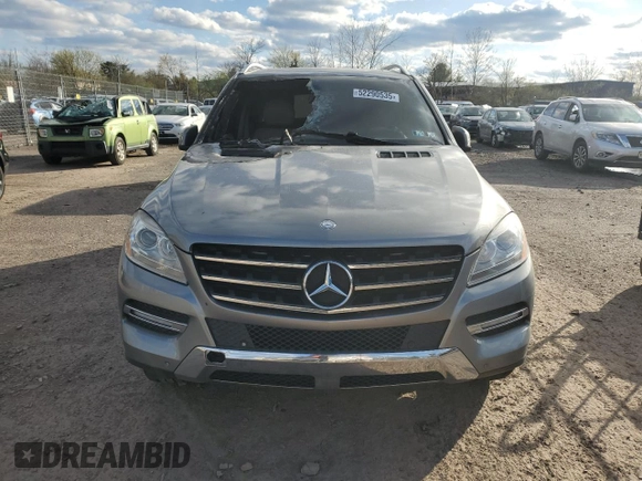 2012 Mercedes-Benz M 350 with VIN 4JGDA5HB4CA023471, listed as a Copart auction lot 52290535 with Not Provided miles and Salvage Title. Bid and sale history available at DreamBid. Image 5.