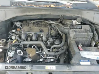 2013 Hyundai Santa Fe GLS z VIN KM8SNDHF5DU027019, wystawiony jako IAAI lot #43348707 z przebiegiem 156 437 mil mil oraz . Historia ofert i sprzedaży dostępna na DreamBid. Obrazek 12.