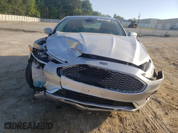 2019 Ford Fusion Titanium with VIN 3FA6P0RU6KR220943, listed as a Copart auction lot 49444833 with 42,622 mi miles and . Bid and sale history available at DreamBid. Image 5.