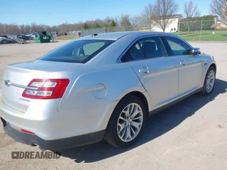 2013 Ford Taurus Limited z VIN 1FAHP2F85DG114828, wystawiony jako IAAI lot #42043885 z przebiegiem 166 786 mil mil oraz . Historia ofert i sprzedaży dostępna na DreamBid. Obrazek 4.
