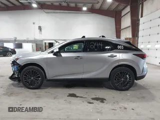 2024 Lexus RX 350 with VIN 2T2BAMCA2RC084662, listed as a IAAI auction lot 42026772 with 4,160 mi miles and . Bid and sale history available at DreamBid. Image 15.