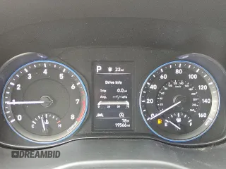 2022 Hyundai Kona SEL с VIN KM8K62ABXNU884544, выставлен на аукционе Copart как лот 58360175 с пробегом 19 566 миль миль и Чистый • Clean title. История ставок и продаж доступна на DreamBid. Изображение 9.