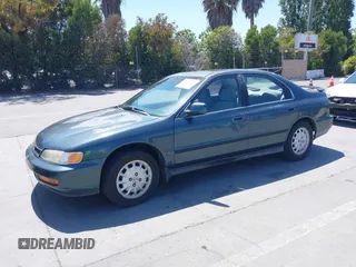 1997 Honda Accord LX с VIN 1HGCD5634VA121665, выставлен на аукционе IAAI как лот 42381259 с пробегом 180 249 миль миль и . История ставок и продаж доступна на DreamBid. Изображение 2.