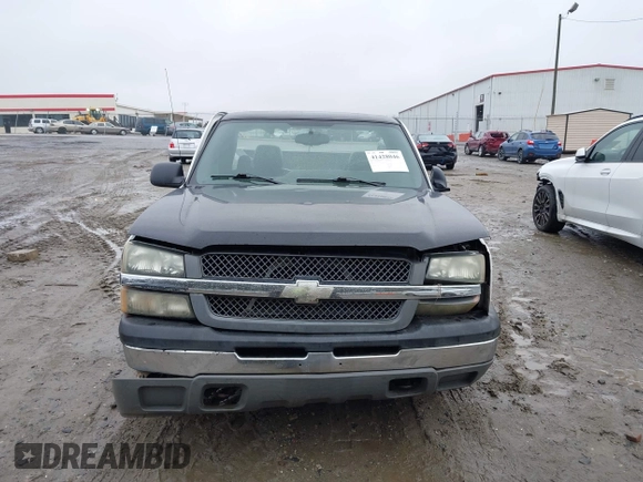 2004 Chevrolet Silverado 1500 Work Truck with VIN 1GCEC14X44Z335614, listed as a IAAI auction lot 41428046 with 201,735 mi miles. Bid and sale history available at carsss.com. Image 12.