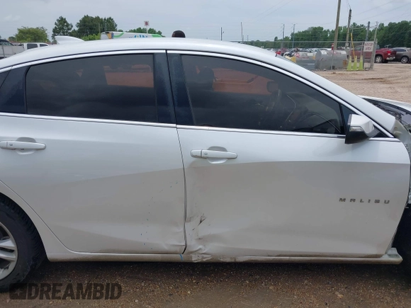2016 Chevrolet Malibu LT with VIN 1G1ZE5ST1GF173474, listed as a IAAI auction lot 42041762 with 136,740 mi miles and . Bid and sale history available at DreamBid. Image 14.