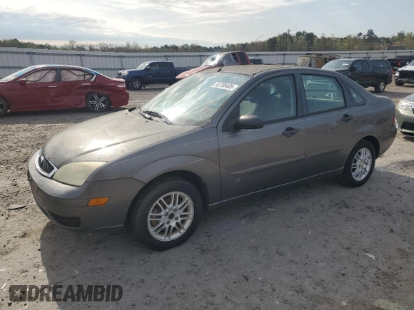 2007 Ford Focus S z VIN 1FAFP34N67W111209, wystawiony jako Copart lot #52708405 z przebiegiem 100 538 mil mil oraz Czysty tytuł • Clean title. Historia ofert i sprzedaży dostępna na DreamBid. Obrazek 1.
