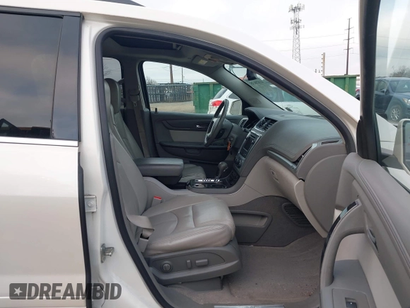2014 GMC Acadia SLT with VIN 1GKKVRKD7EJ258942, listed as a IAAI auction lot 41828635 with 173,389 mi miles and . Bid and sale history available at DreamBid. Image 5.