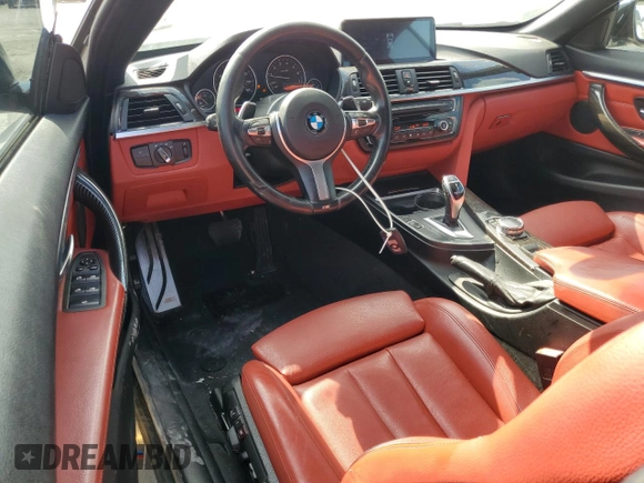 2015 BMW 4 Series 428i z VIN WBA3V5C53FP752002, wystawiony jako Copart lot #53228965 z przebiegiem 98 458 mil mil oraz Szkoda całkowita • Salvage title. Historia ofert i sprzedaży dostępna na DreamBid. Obrazek 8.