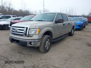 2010 Ford F-150 XL z VIN 1FTFW1E85AFD86149, wystawiony jako IAAI lot #41748039 z przebiegiem 354 133 mil mil oraz . Historia ofert i sprzedaży dostępna na DreamBid. Obrazek 2.