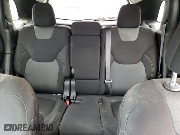 2015 Jeep Cherokee Sport z VIN 1C4PJLAB2FW707068, wystawiony jako Copart lot #51843175 z przebiegiem 203 785 mil mil oraz Nie do naprawy • Non repairable. Historia ofert i sprzedaży dostępna na DreamBid. Obrazek 10.