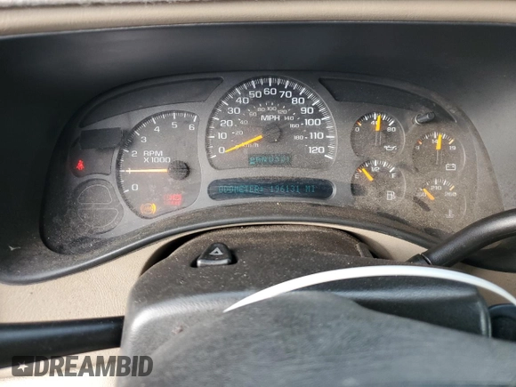 2003 Chevrolet Suburban LT with VIN 3GNEC16Z73G139932, listed as a Copart auction lot 80663954 with 196,131 mi miles and Clean Title. Bid and sale history available at carsss.com. Image 9.