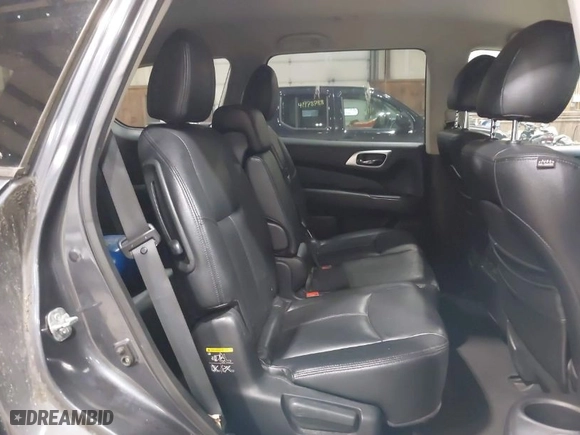 2014 Nissan Pathfinder SV with VIN 5N1AR2MM2EC617341, listed as a IAAI auction lot 41980281 with 157,880 mi miles. Bid and sale history available at carsss.com. Image 8.