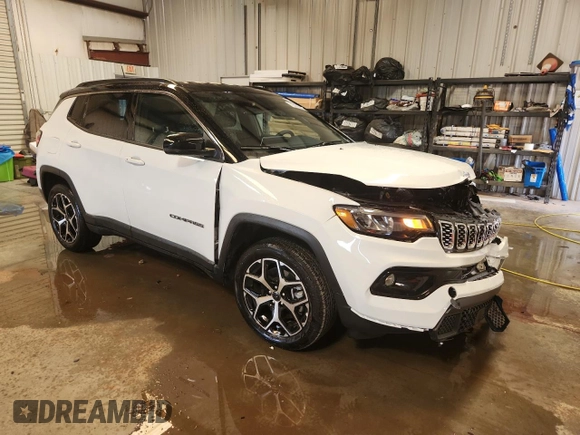 2025 Jeep Compass Limited with VIN 3C4NJDCN8ST594716, listed as a Copart auction lot 64722335 with 862 mi miles and Clean title. Bid and sale history available at DreamBid. Image 4.