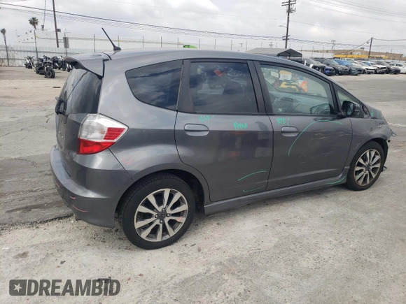2013 Honda Fit Sport z VIN JHMGE8H63DC046822, wystawiony jako Copart lot #54490275 z przebiegiem 93 678 mil mil oraz Szkoda całkowita • Salvage title. Historia ofert i sprzedaży dostępna na DreamBid. Obrazek 3.