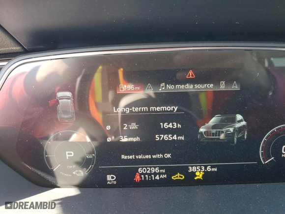 2022 Audi e-tron Premium with VIN WA1AAAGE1NB033863, listed as a Copart auction lot 84621644 with 60,296 mi miles and Salvage Title. Bid and sale history available at carsss.com. Image 9.