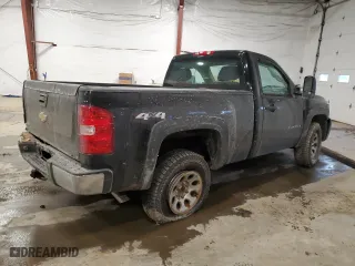 2011 Chevrolet Silverado 1500 Work Truck with VIN 1GCNKPEA6BZ293248, listed as a Copart auction lot 86945424 with 116,647 mi miles and Salvage Title. Bid and sale history available at carsss.com. Image 3.