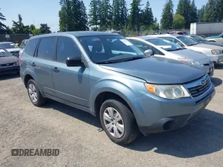 2010 Subaru Forester X с VIN JF2SH6AC8AH759870, выставлен на аукционе IAAI как лот 42407692 с пробегом 180 747 миль миль и . История ставок и продаж доступна на DreamBid. Изображение 1.
