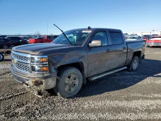 2015 Chevrolet Silverado 1500 LT with VIN 3GCUKREC4FG190098, listed as a Copart auction lot 88454625 with 61,433 mi miles and Salvage Title. Bid and sale history available at carsss.com. Image 1.