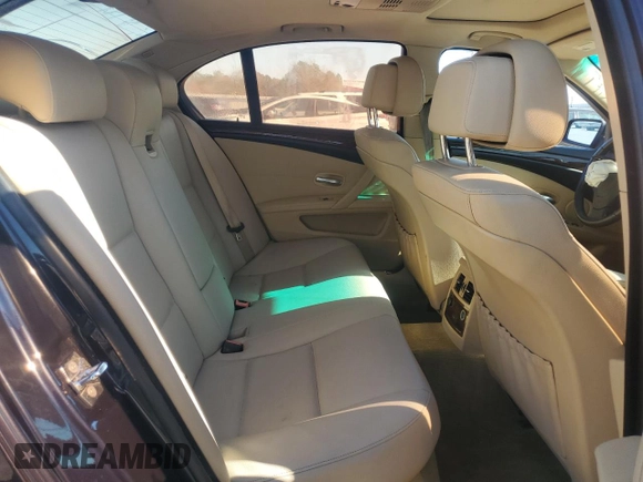 2009 BMW 5 Series 528i with VIN WBANU535X9C118774, listed as a Copart auction lot 85287694 with 200,607 mi miles and Salvage Title. Bid and sale history available at carsss.com. Image 10.