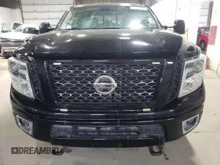 2017 Nissan Titan XD SV with VIN 1N6BA1F42HN519598, listed as a Copart auction lot 81415254 with 176,020 mi miles and Clean Title. Bid and sale history available at carsss.com. Image 5.