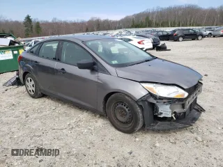 2012 Ford Focus S with VIN 1FAHP3E22CL407000, listed as a Copart auction lot 52477505 with 147,982 mi miles and Clean Title. Bid and sale history available at DreamBid. Image 4.