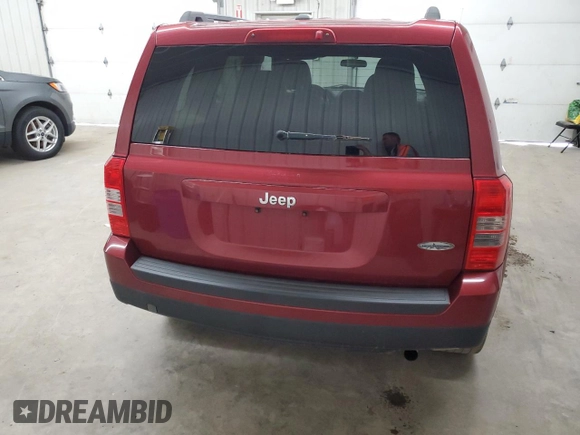 2014 Jeep Patriot High Altitude z VIN 1C4NJPFA7ED864569, wystawiony jako Copart lot #55280405 z przebiegiem 101 903 mil mil oraz Czysty tytuł • Clean title. Historia ofert i sprzedaży dostępna na DreamBid. Obrazek 6.
