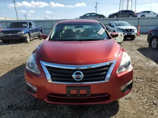 2015 Nissan Altima SV with VIN 1N4AL3AP1FC468423, listed as a Copart auction lot 50134455 with 47,034 mi miles and Salvage Title. Bid and sale history available at DreamBid. Image 5.