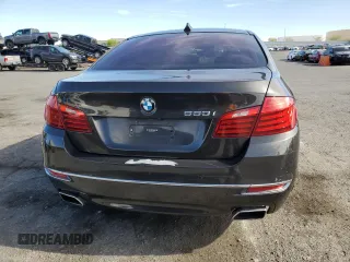 2014 BMW 5 Series 550i z VIN WBAKN9C54ED680942, wystawiony jako Copart lot #58371645 z przebiegiem 172 261 mil mil oraz Czysty tytuł • Clean title. Historia ofert i sprzedaży dostępna na DreamBid. Obrazek 6.
