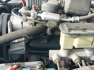 1997 Chevrolet Suburban с VIN 1GNFK16R2VJ365448, выставлен на аукционе IAAI как лот 41689906 с пробегом 228 151 миль миль и . История ставок и продаж доступна на DreamBid. Изображение 12.