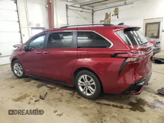 2021 Toyota Sienna XSE with VIN 5TDDSKFC9MS031193, listed as a Copart auction lot 81783884 with 58,932 mi miles and Salvage Title. Bid and sale history available at carsss.com. Image 2.